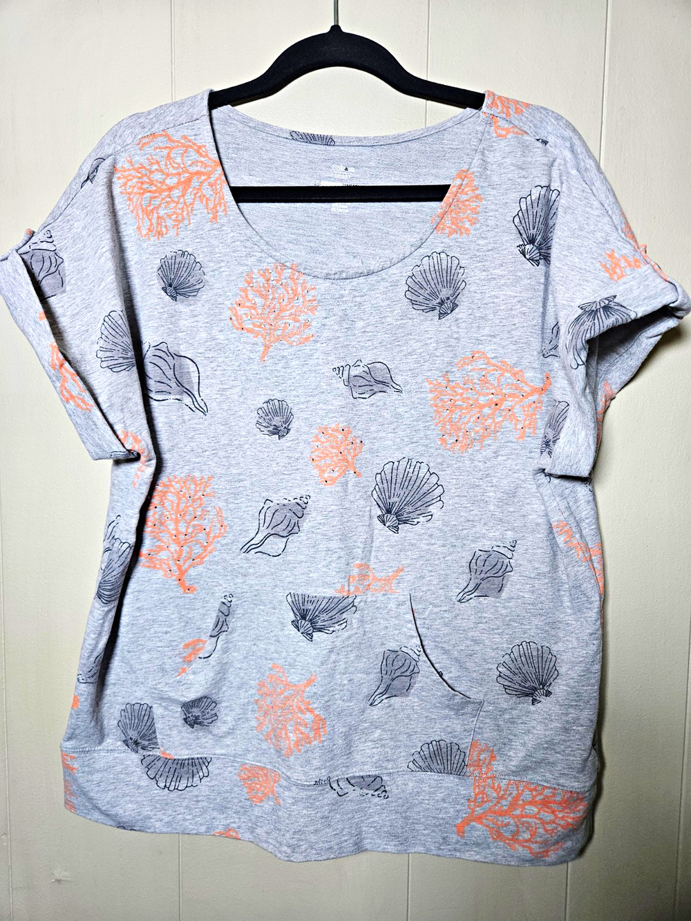 Style & Co Women’s Size L Gray Orange Shell Scoop Neck Short Sleeve Sweatshirt